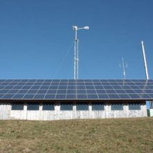 Praxisbericht aus dem Allgäu: Kleine Windkraftanlage für die Selbstversorgung Kleinwindkraftanlage Bayern im Allgäu